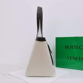 Picture of Bottega Veneta Handbags _SKUfw184068465fw